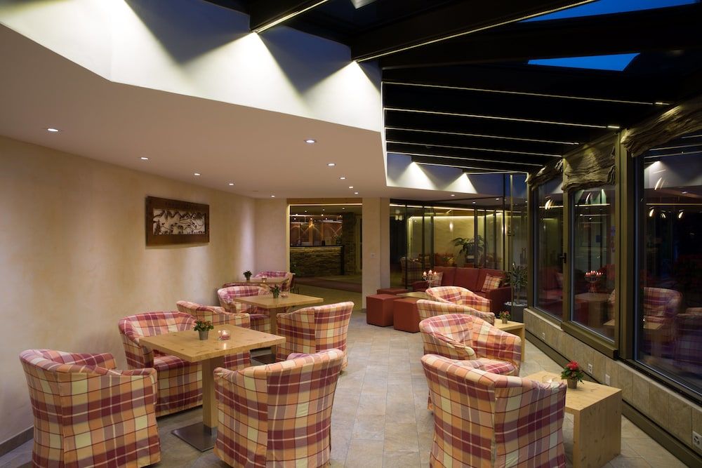 Hotel Helvetia Intergolf 3