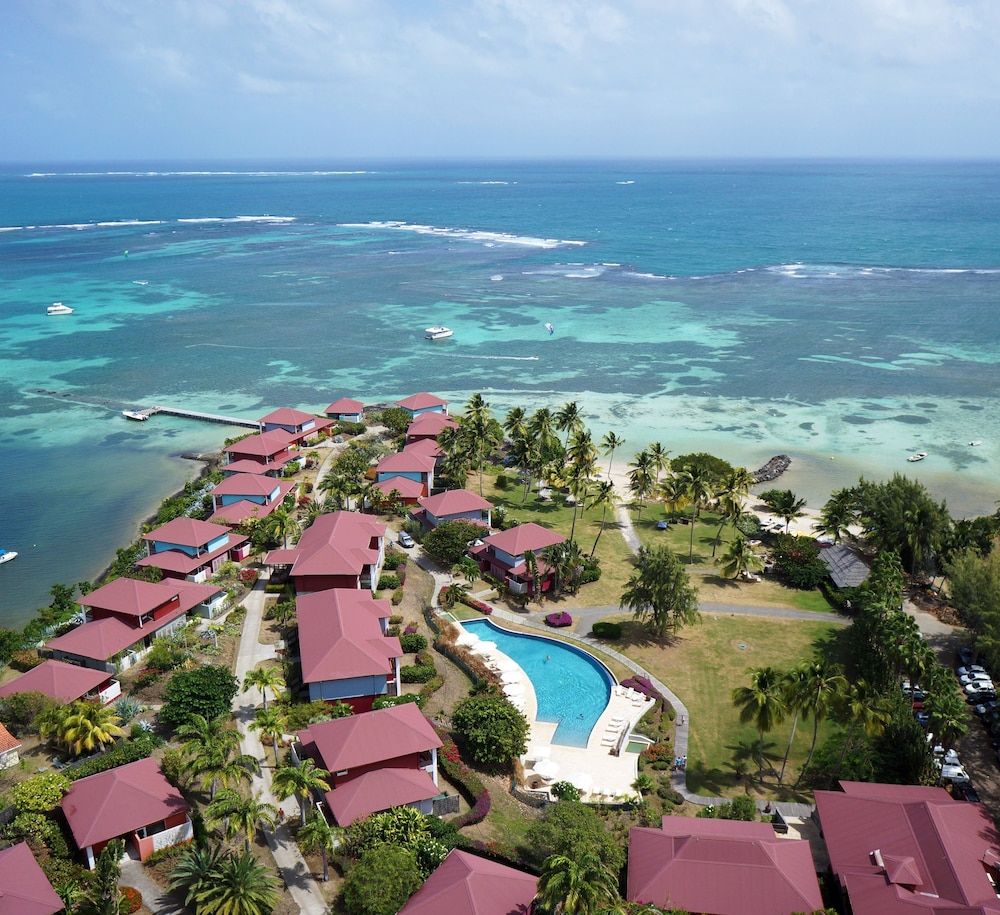 Le Cap Est Lagoon Resort & Spa