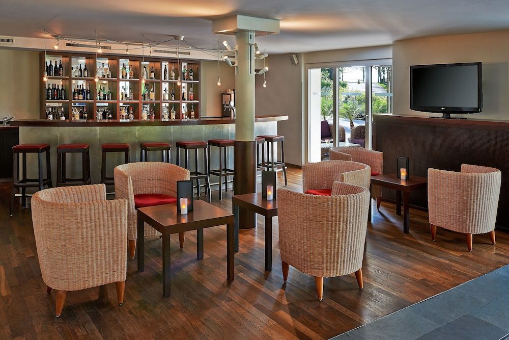 Apart-Hotel Zurich Airport 2