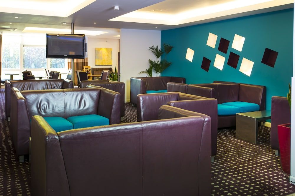 Holiday Inn Express Cambridge 2