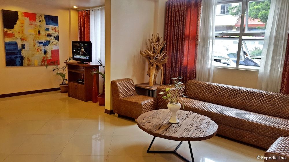 Microtel by Wyndham Baguio 3