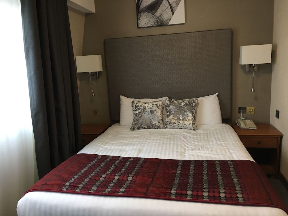 Ramada by Wyndham London South Ruislip 3