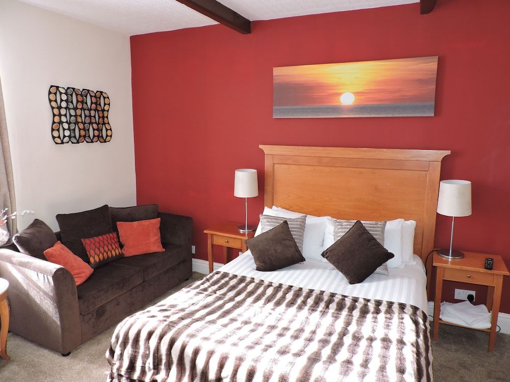 Pymgate Lodge Hotel 3