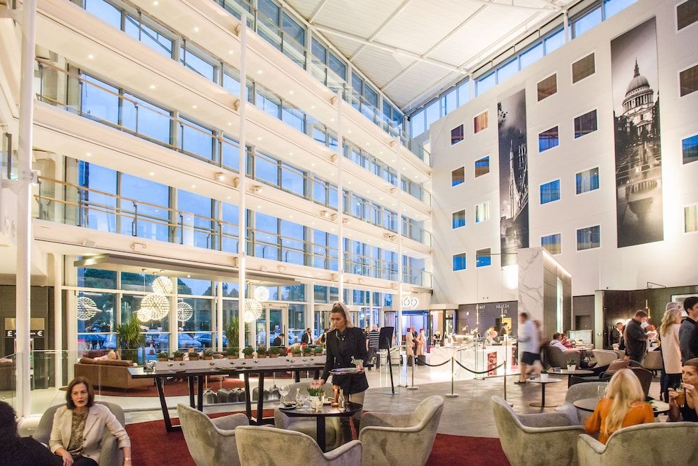 Radisson Blu Hotel London Stansted Airport 2