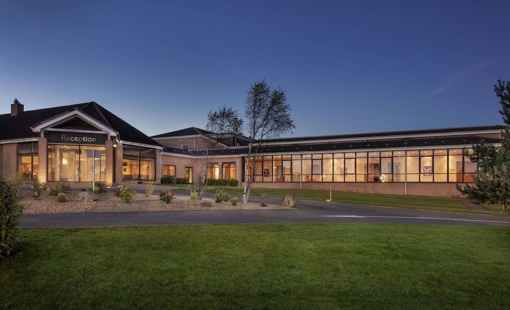 DoubleTree by Hilton Glasgow Westerwood Spa & Golf Resort 4 estrellas en Glasgow