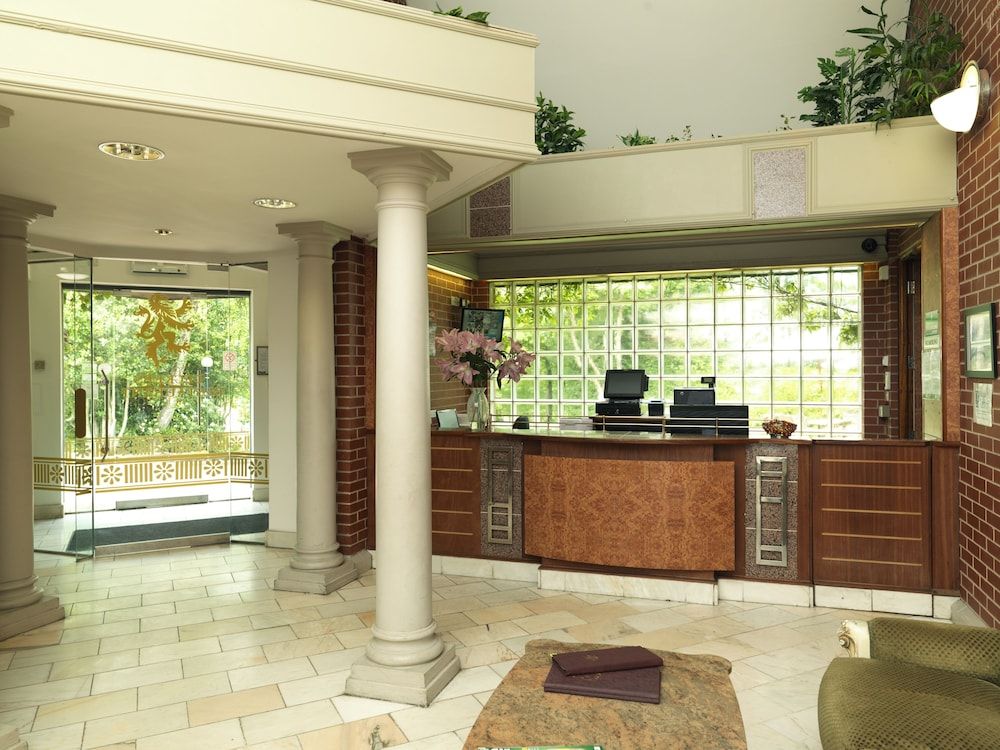 The Royal Toby Hotel 2