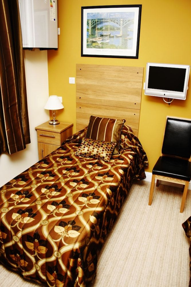 Russell Court Hotel 3