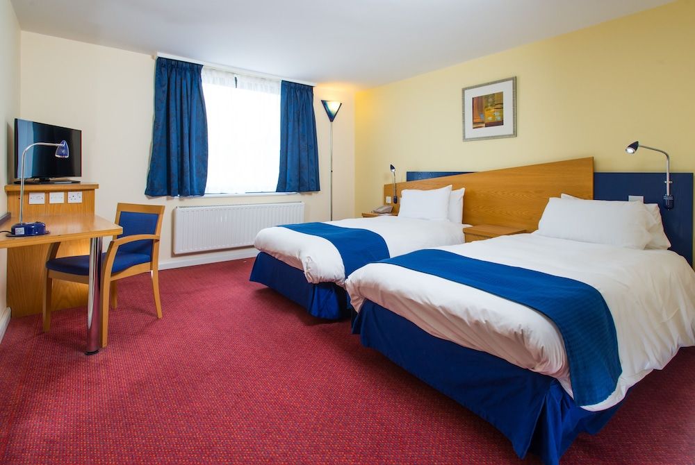 Holiday Inn Express Bradford City Centre 2