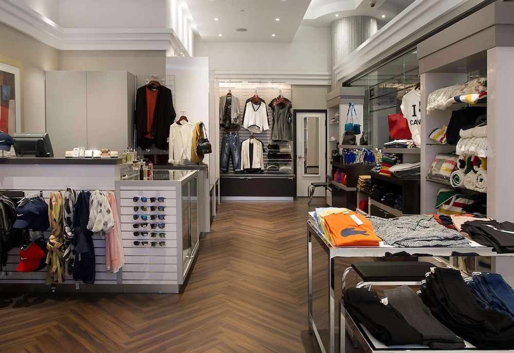 Embassy Suites by Hilton Niagara Falls Fallsview 3 Embassy Suites by Hilton Niagara Falls Fallsview 3