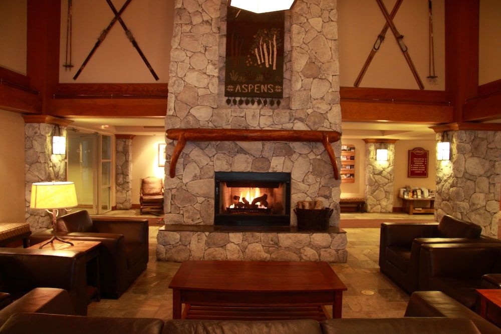 ResortQuest at Aspens on Blackcomb 2