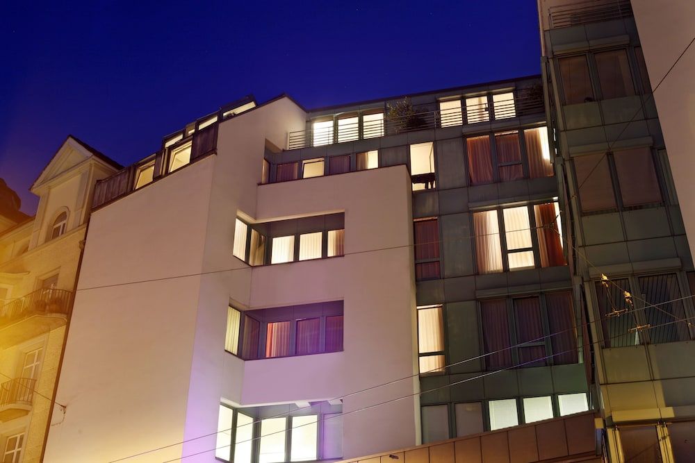 Hotel Ambassador 3 estrelas em Lucerna