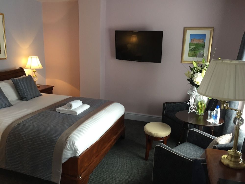 The Castle Hotel Tamworth 2