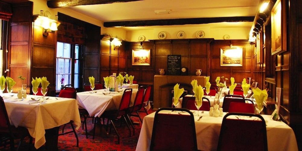 Boars Head Hotel 3 estrelas em Carmarthen