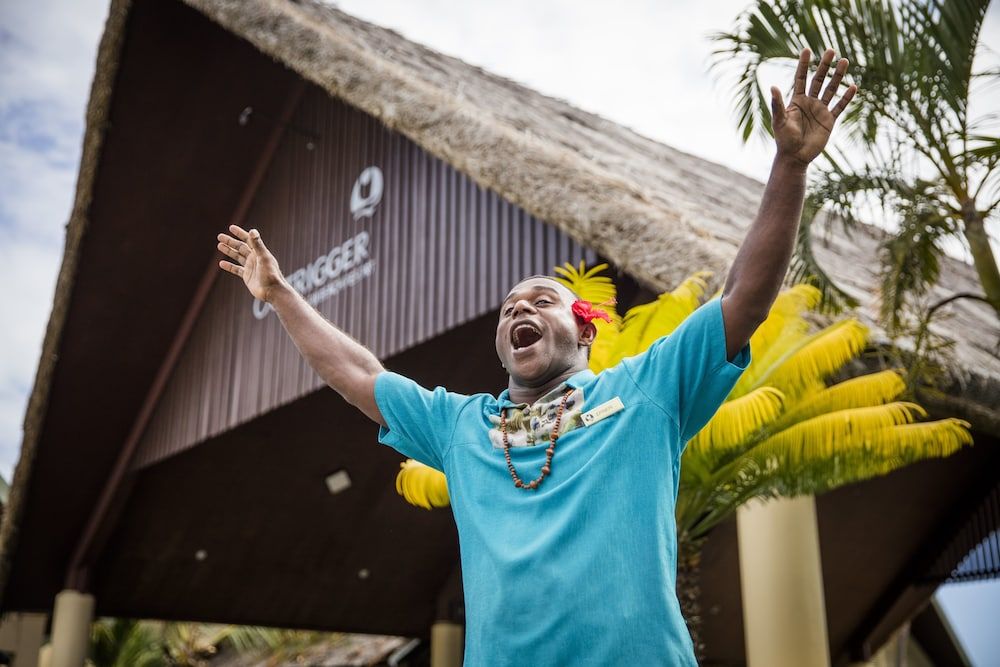 Outrigger Fiji Beach Resort 3