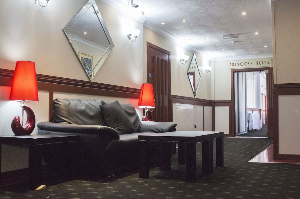 Kings Park Hotel 3