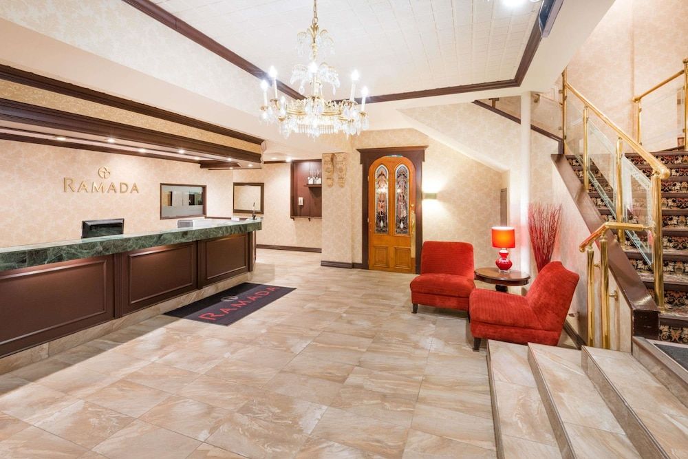 Ramada by Wyndham St. John's 3