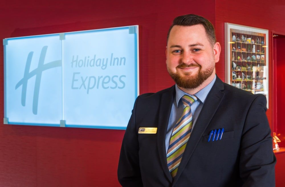Holiday Inn Express Milton Keynes 2
