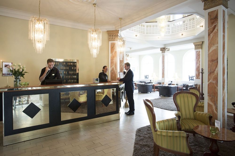 Milling Hotel Plaza 3