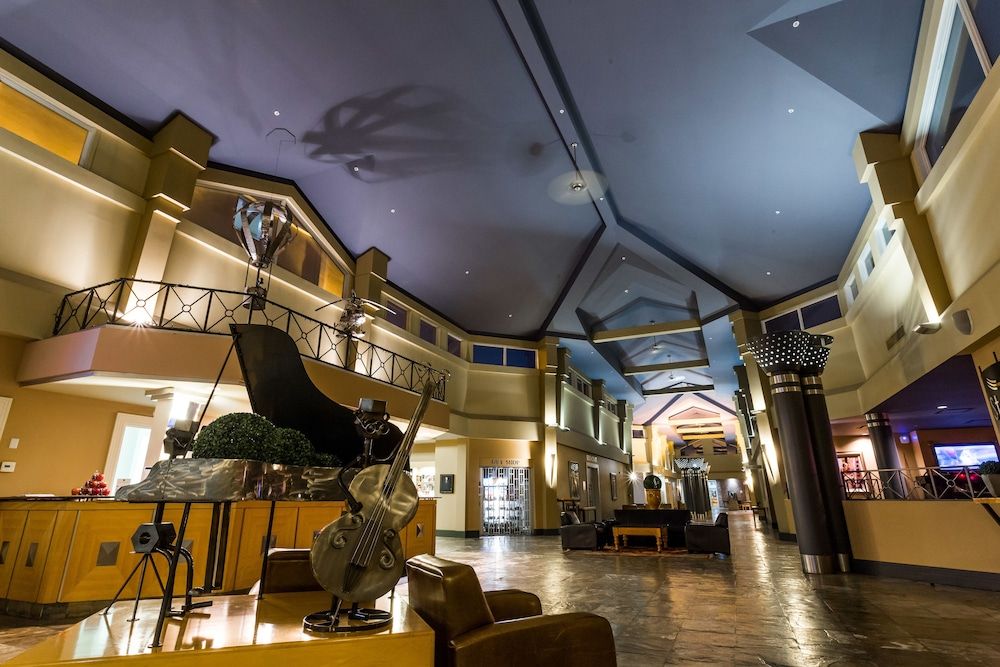 Royal Hotel Edmonton Airport, Trademark Collection by Wyndham 2