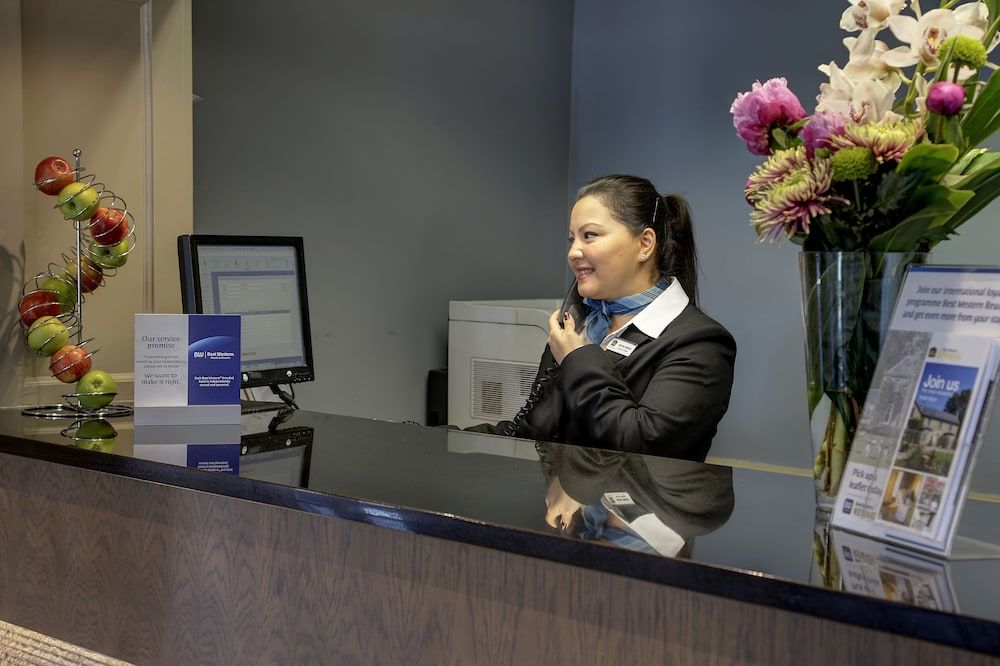 Best Western Premier East Midlands Airport Yew Lodge Hotel 2