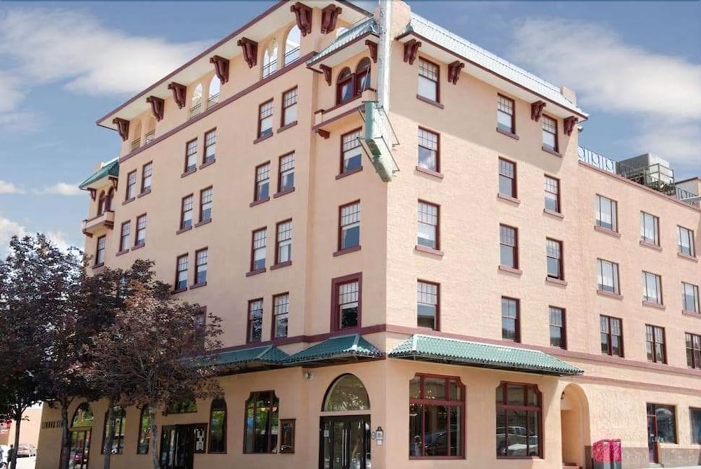 The Plaza Hotel, Trademark Collection by Wyndham 4 estrelas em Kamloops