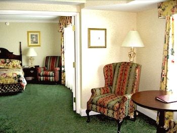 The Casablanca Hotel 2