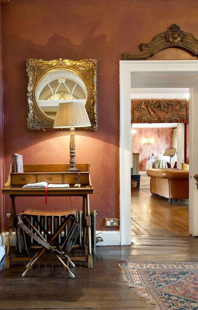 Charlton House Spa Hotel 3