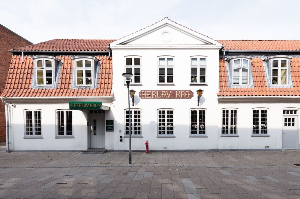 Herløv Kro Hotel 1
