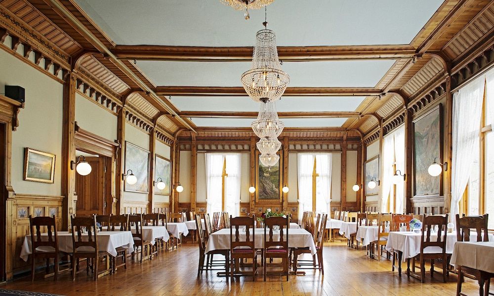 Thon Hotel Sandven 2