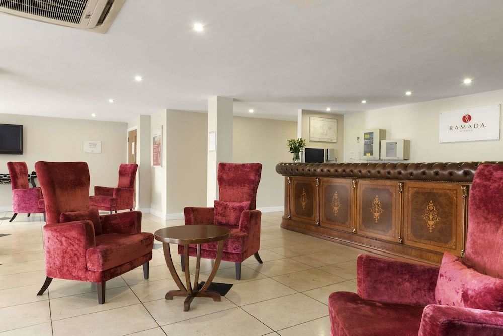 Ramada by Wyndham Warwick Kenilworth 2