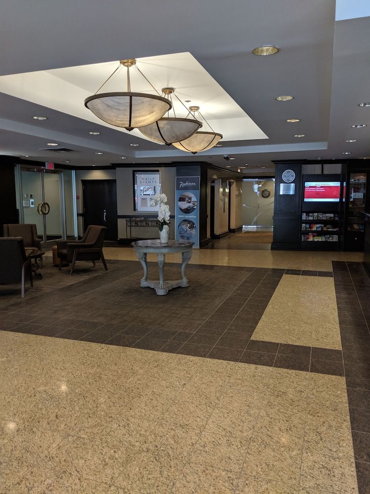 Radisson Hotel Winnipeg Downtown 3