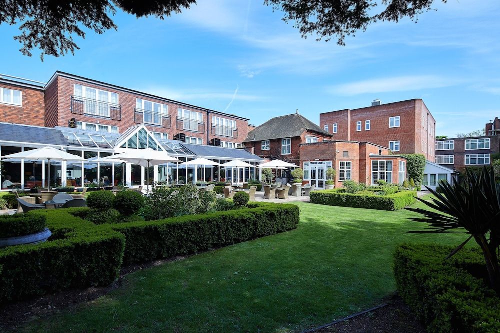 The Bull Hotel 4 estrelas em Gerrards Cross