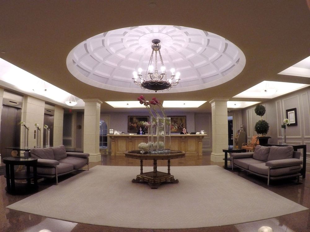 The Grand Hotel & Suites Toronto 3