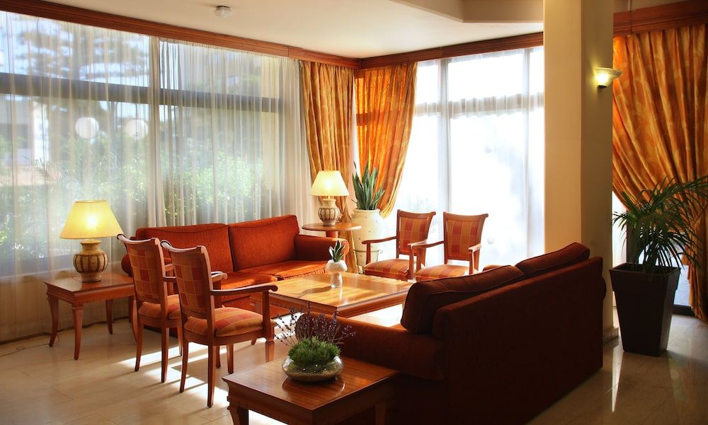 Kapetanios Odysseia 3