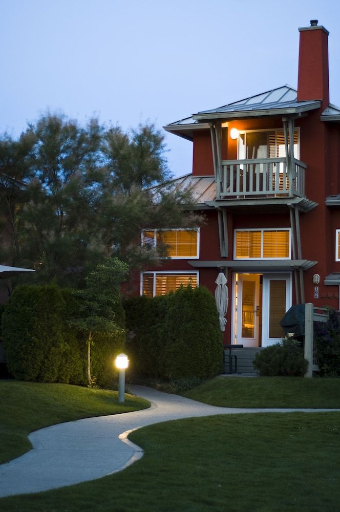 Manteo Resort Waterfront Hotel & Villas 3