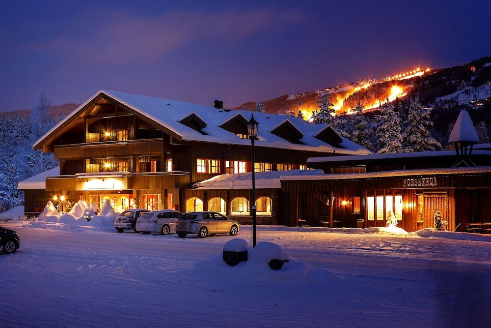 Hunderfossen Hotell & Resort 3 estrelas em Lillehammer