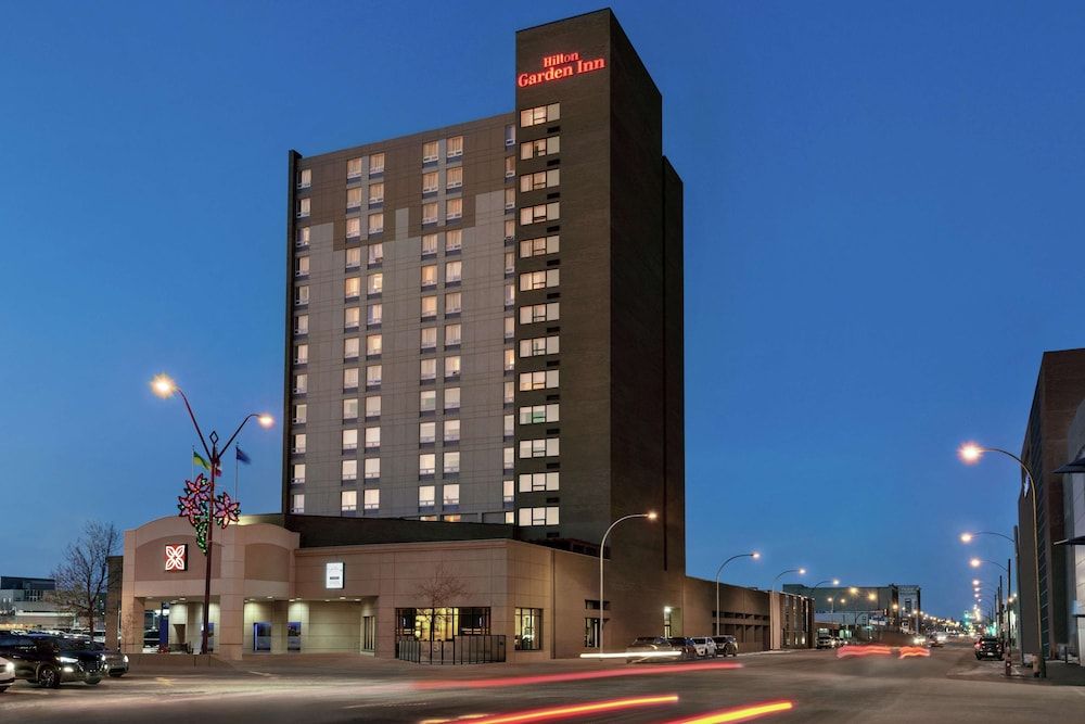 Hilton Garden Inn Saskatoon Downtown 1
