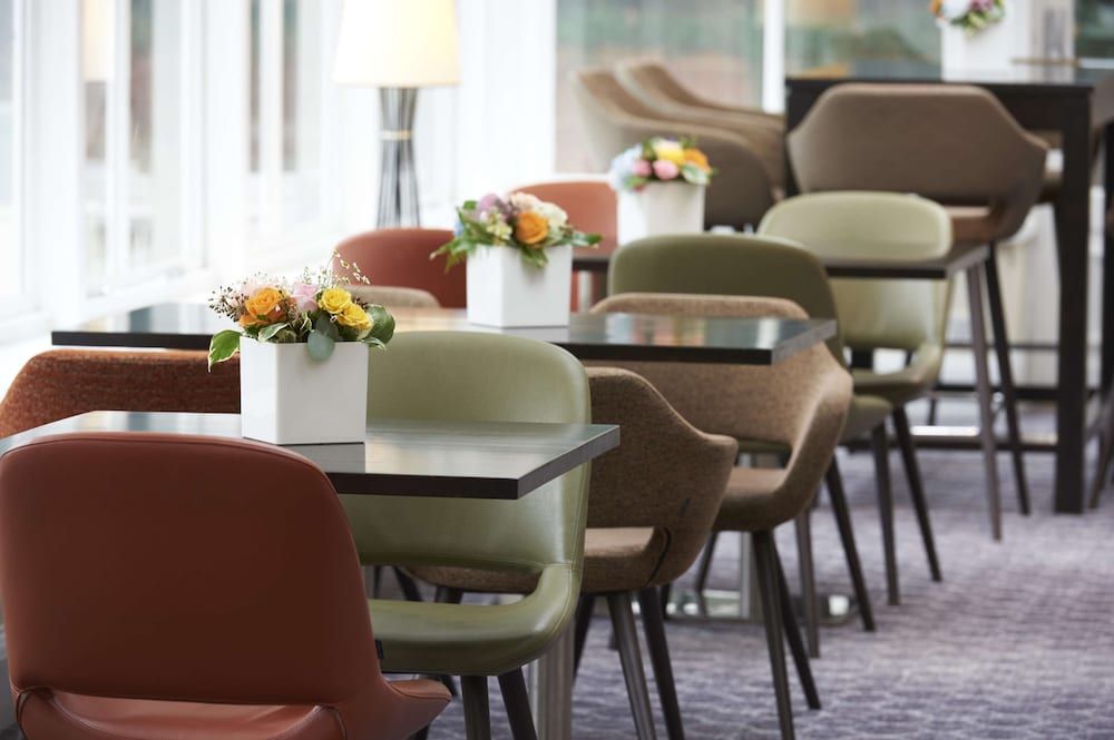 Hilton St Anne's Manor, Bracknell 2