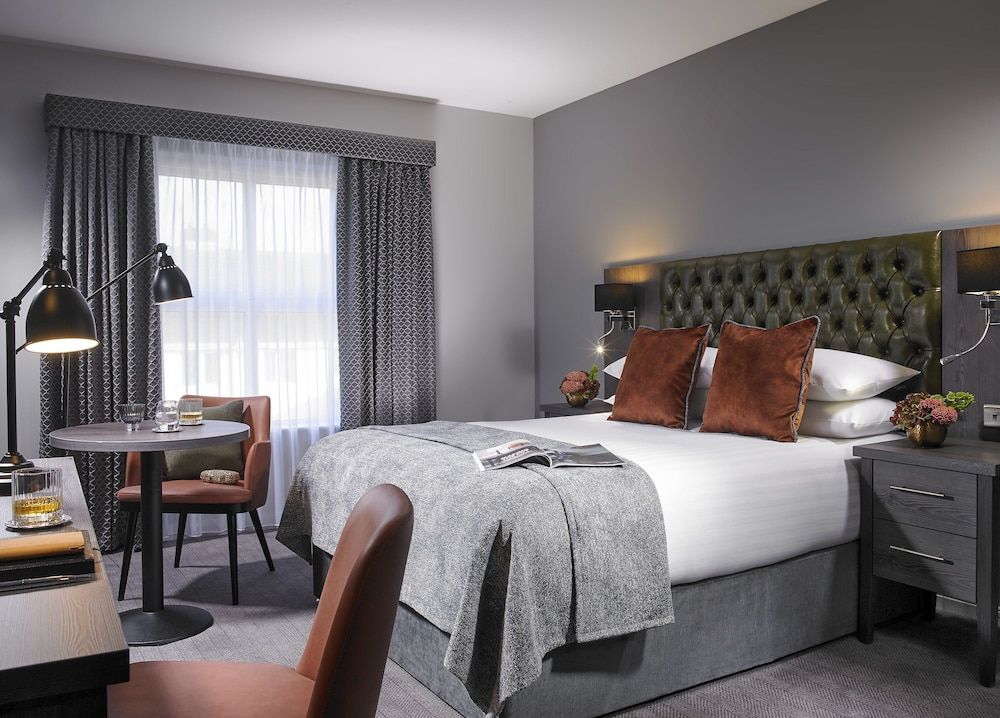 Shannon Springs Hotel 2