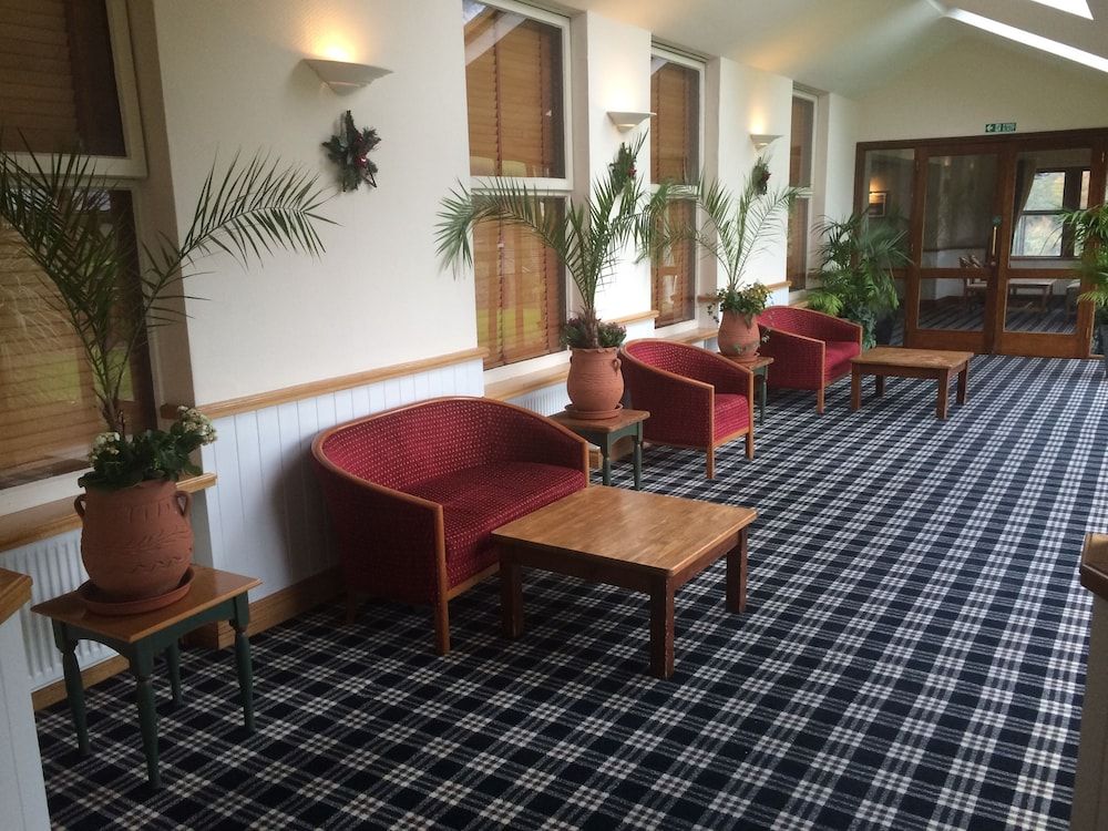 Lakeside & Leisure Centre 2