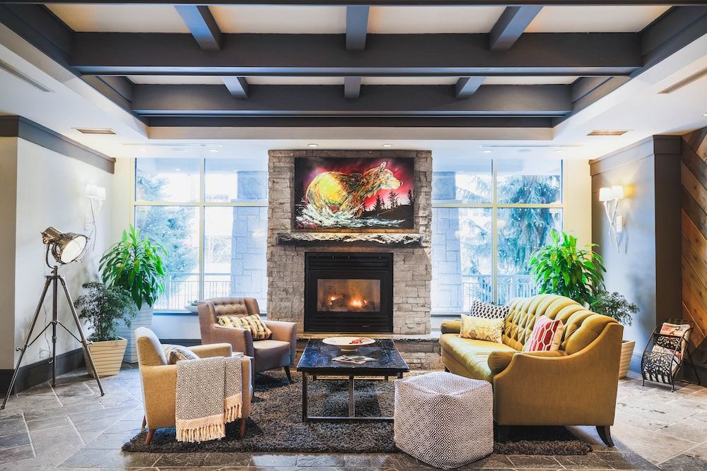 Summit Lodge Boutique Hotel 4 estrellas en Whistler