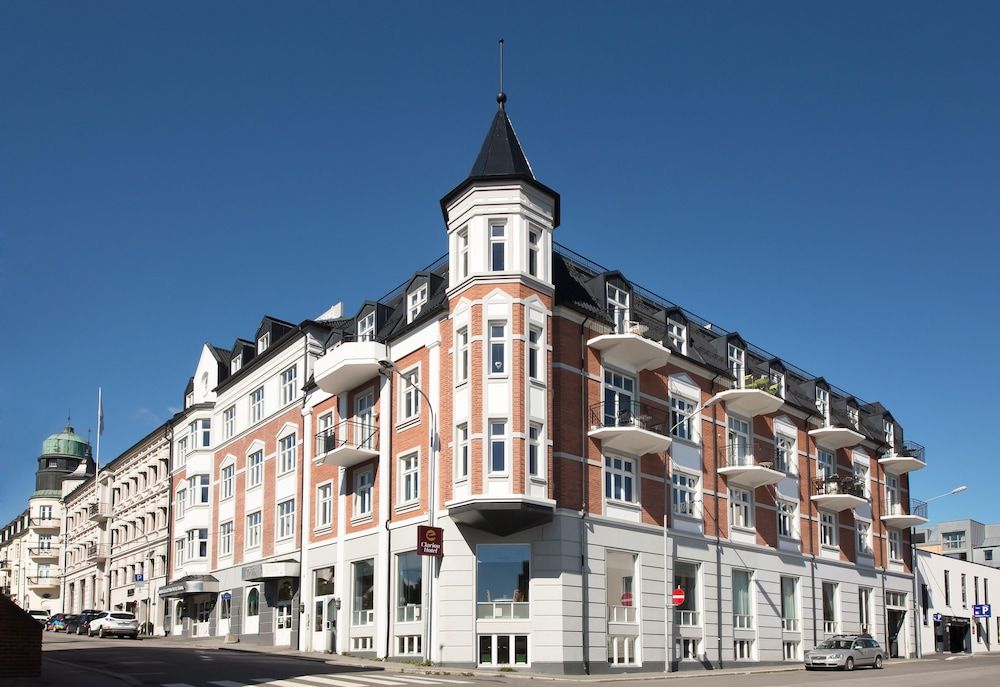 Clarion Collection Hotel Grand, Gjovik 4 estrellas en Gjøvik