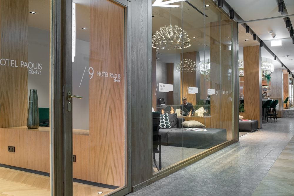 9Hotel Paquis 3 9Hotel Paquis 3