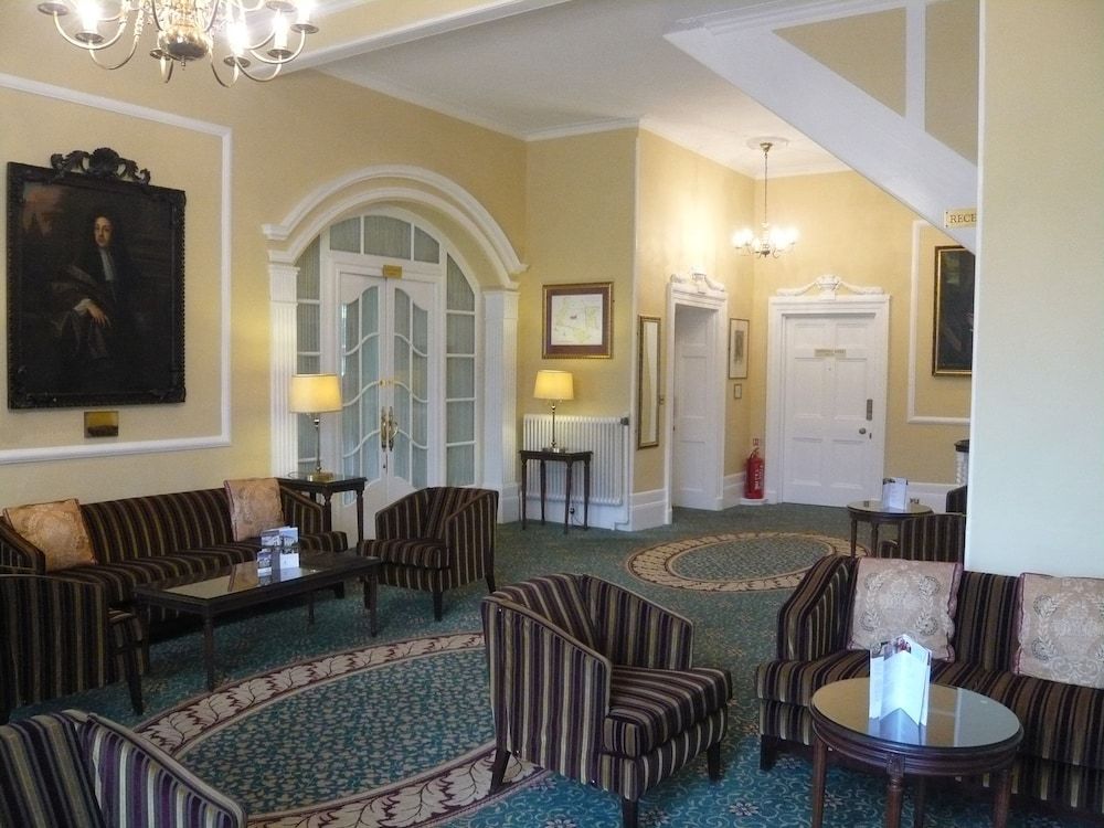 West Lodge Park Hotel 3