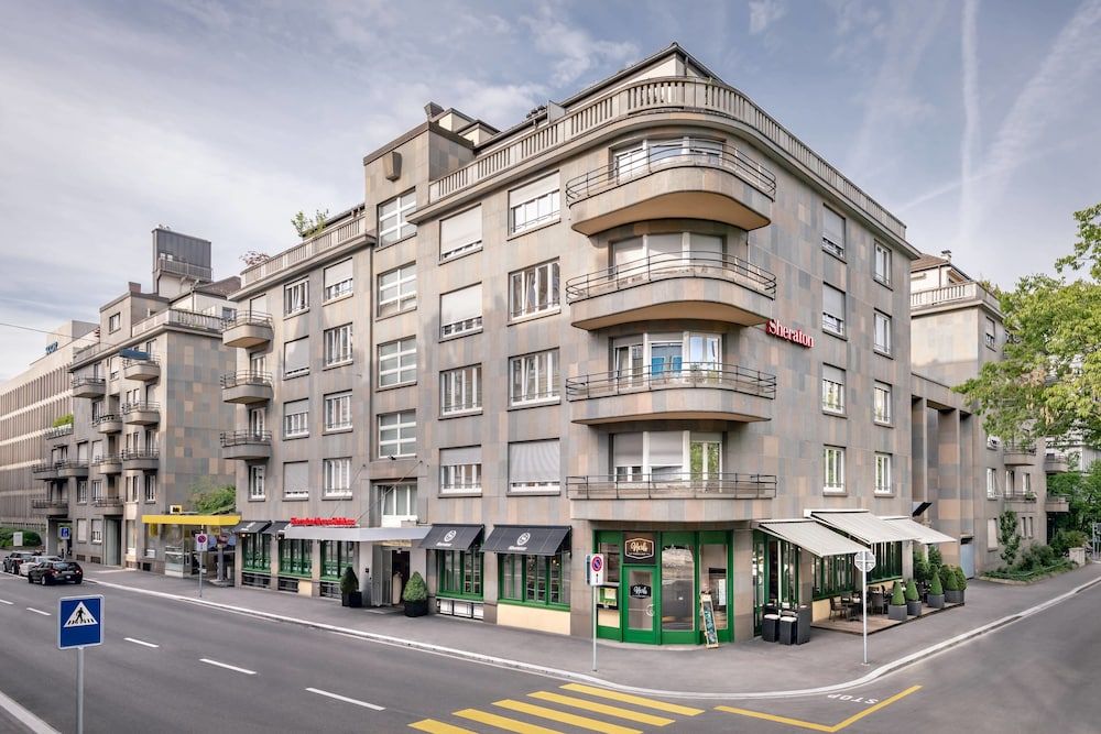 Neues Schloss Hotel Zurich, Autograph Collection 1