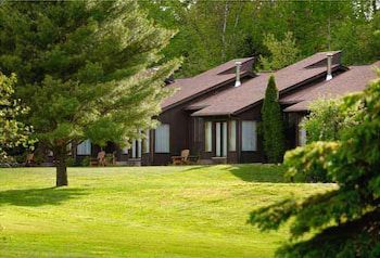 Pinestone Resort and Conference Centre