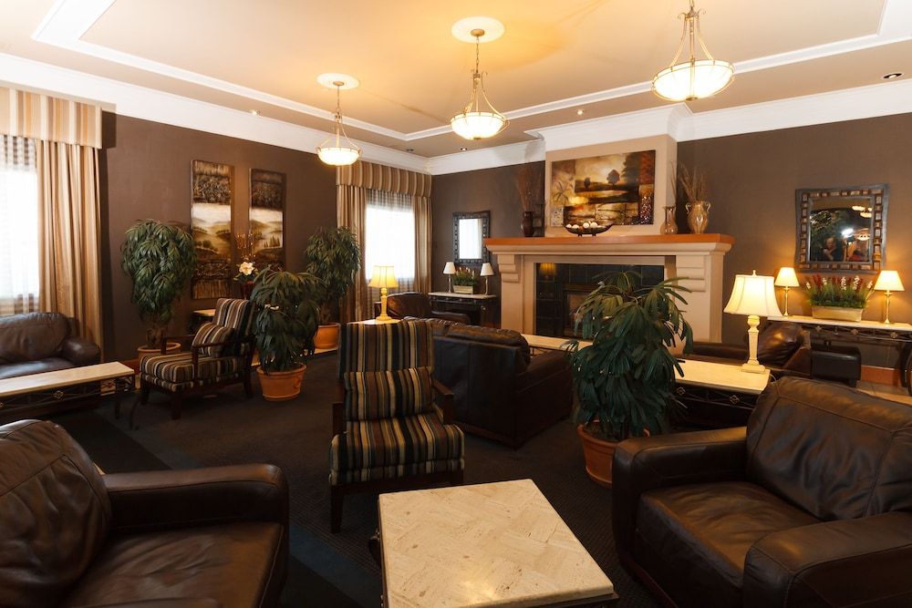 The Glenmore Inn & Convention Centre 3