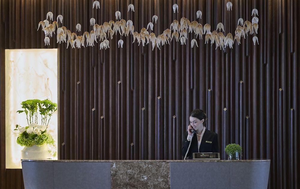 Four Seasons Hotel 3