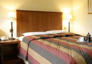 The Waterside Hotel 3