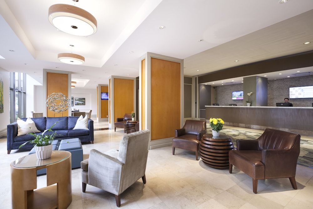 Pacific Gateway Hotel 2